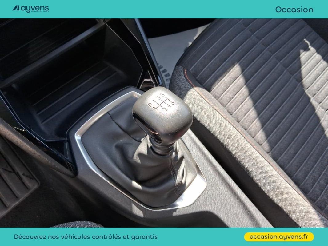 Peugeot 208 - Photo 9