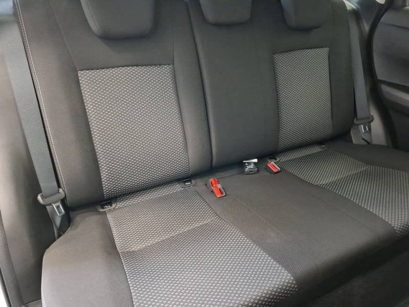 Suzuki Vitara - Photo 12