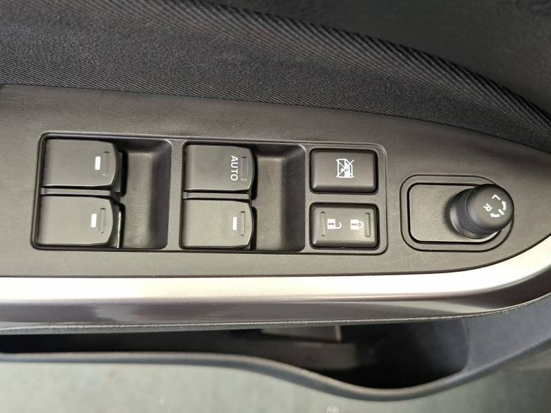 Suzuki Vitara - Photo 27