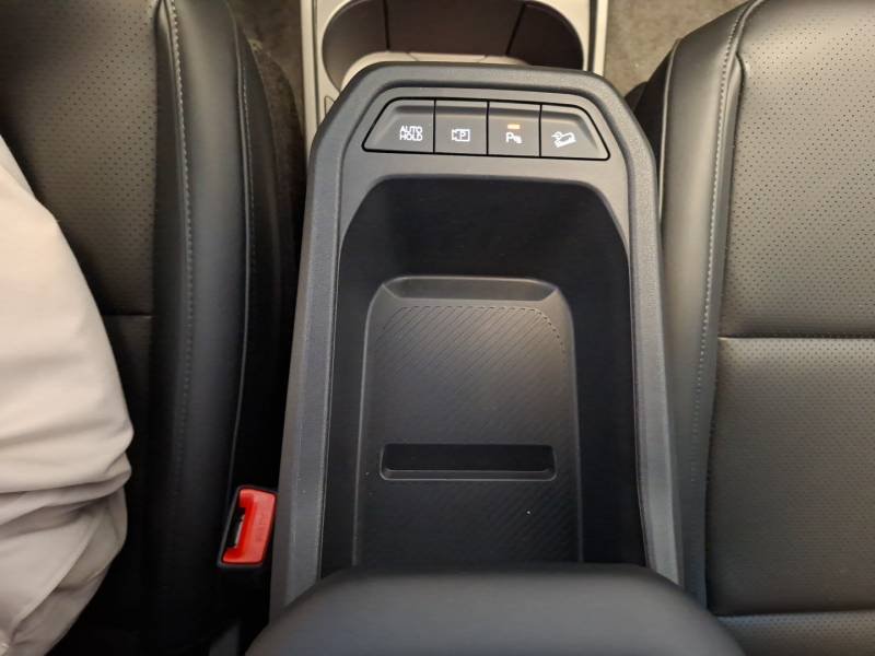 Kia EV4 - Photo 33
