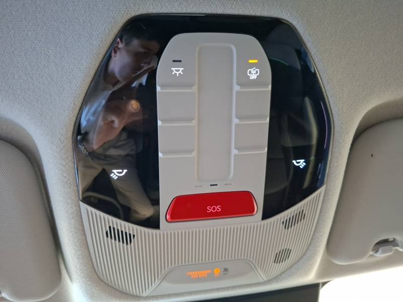 Kia EV4 - Photo 35