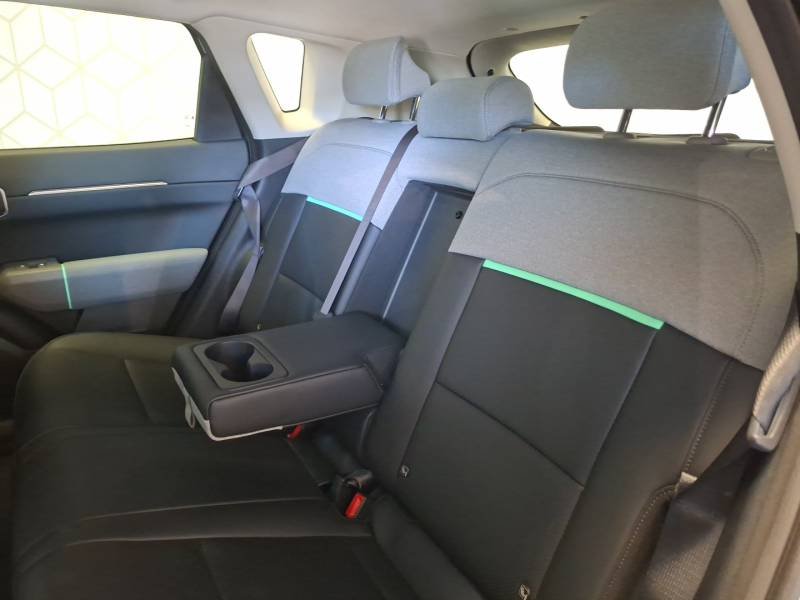 Kia EV4 - Photo 40