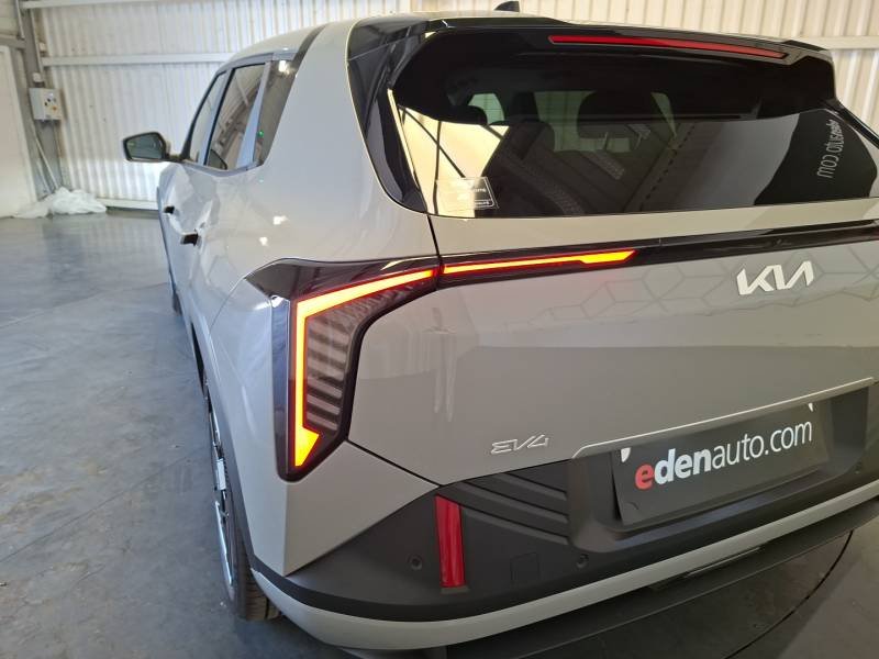Kia EV4 - Photo 50