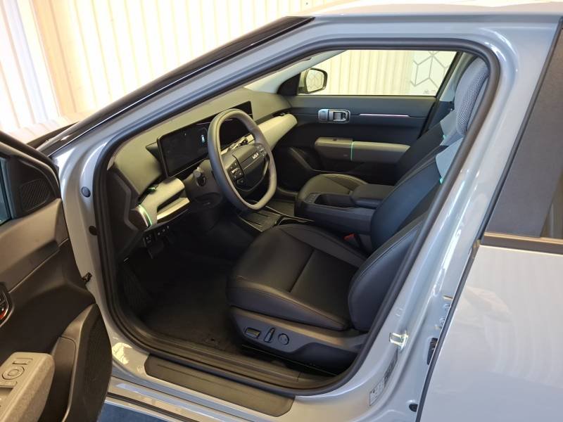 Kia EV4 - Photo 7