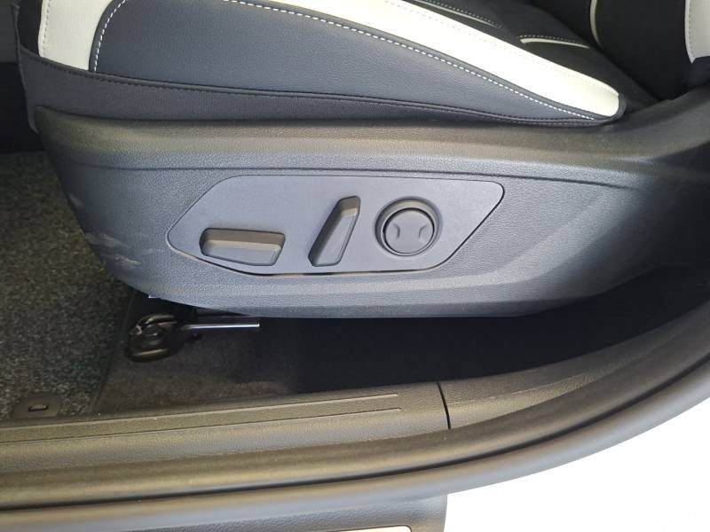 Kia Sportage - Photo 22