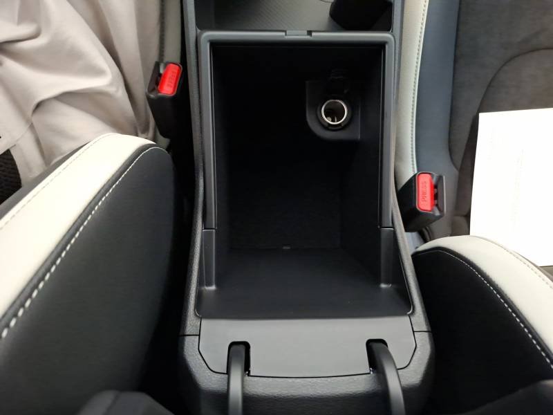Kia Sportage - Photo 33