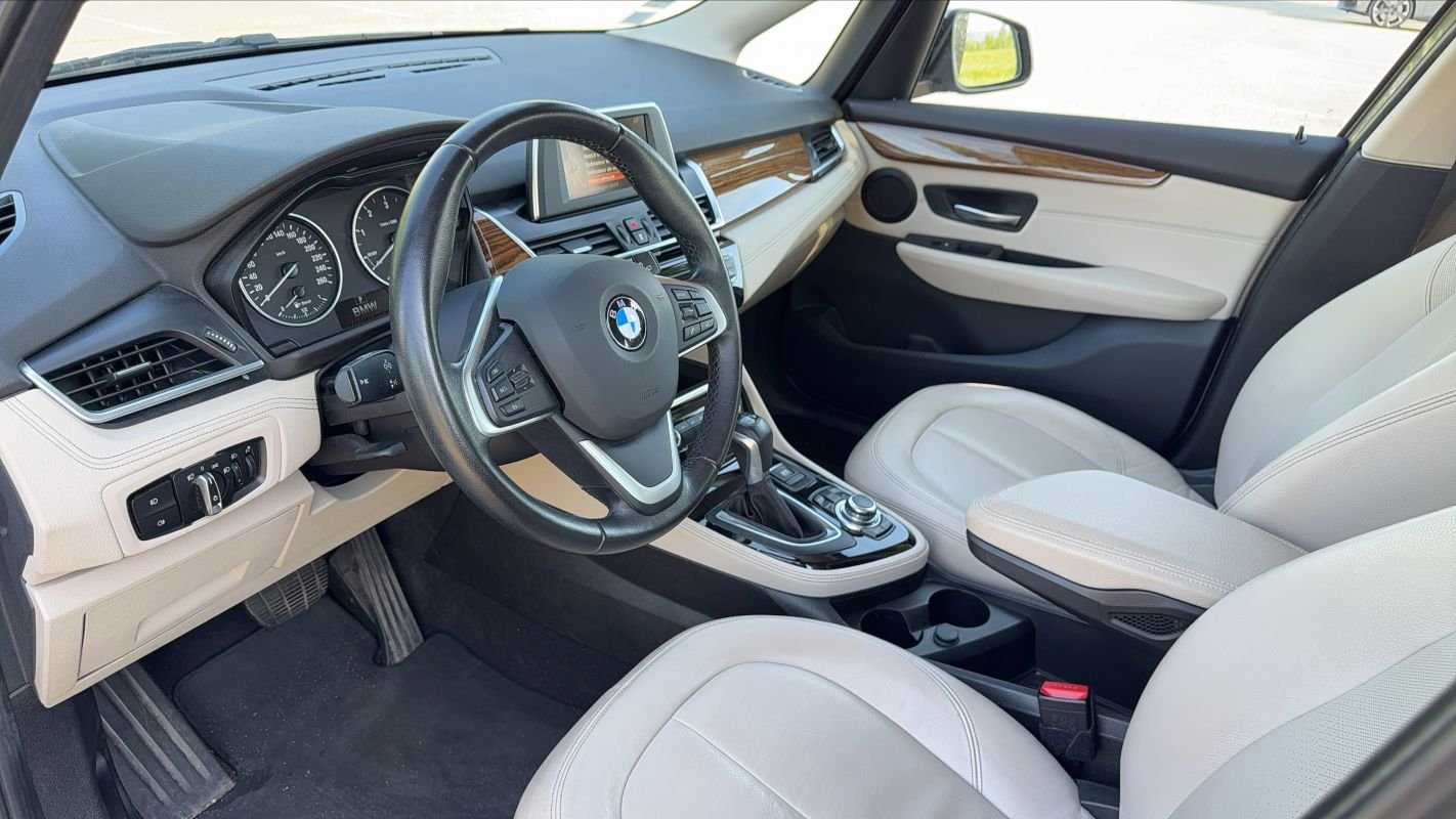 BMW Serie 2 Active Tourer - Photo 8