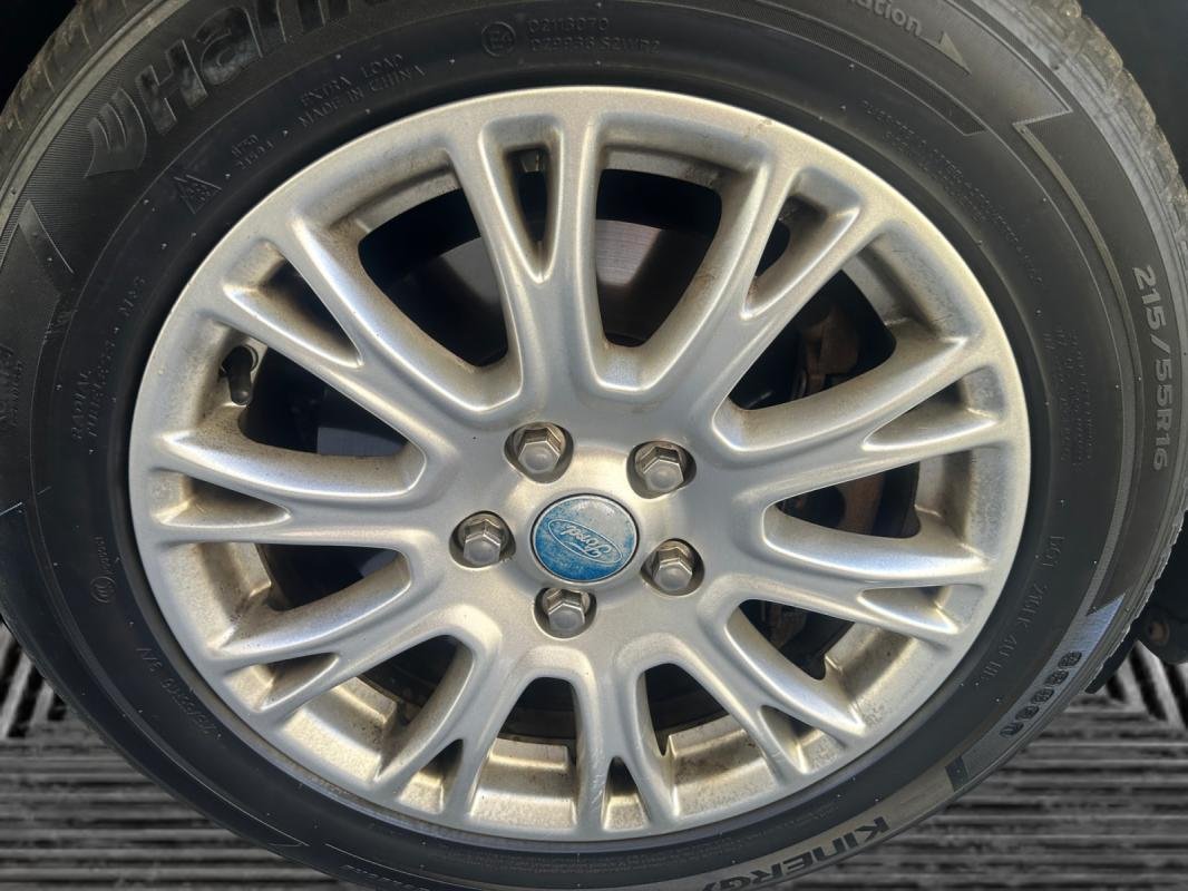 Ford C-Max - Photo 20