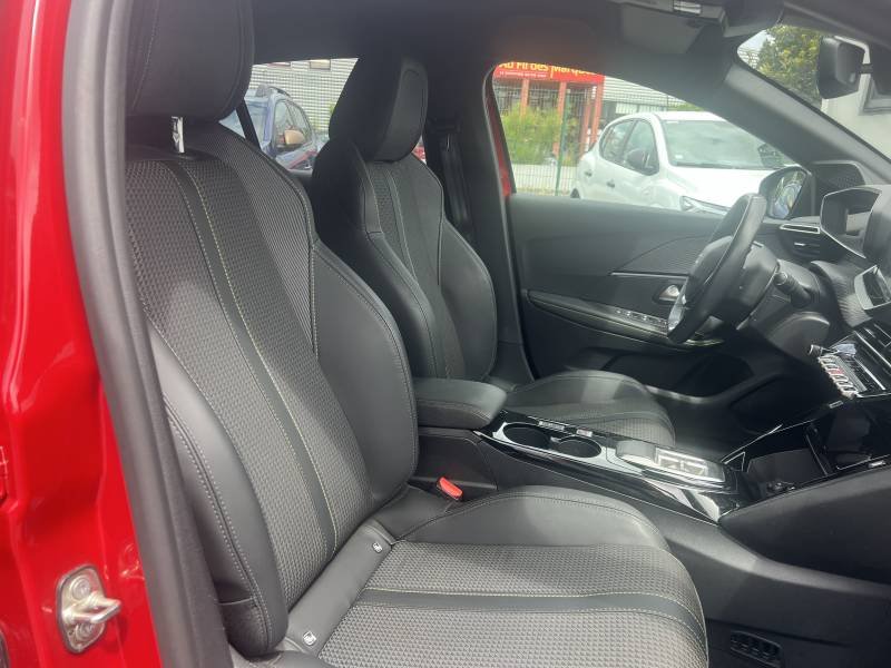 Peugeot 208 - Photo 12