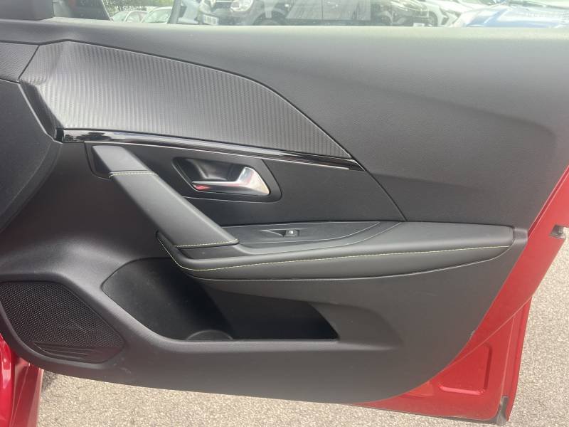Peugeot 208 - Photo 13