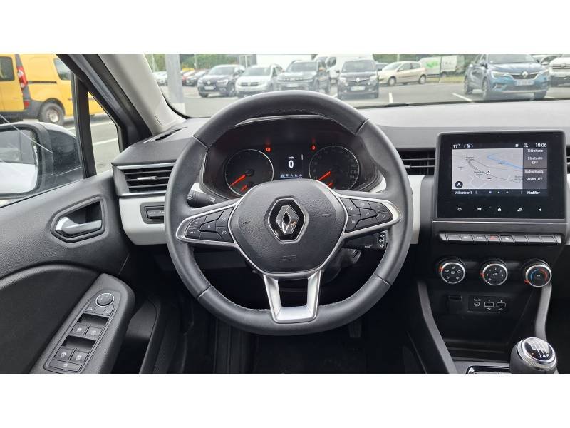 Renault Clio - Photo 11