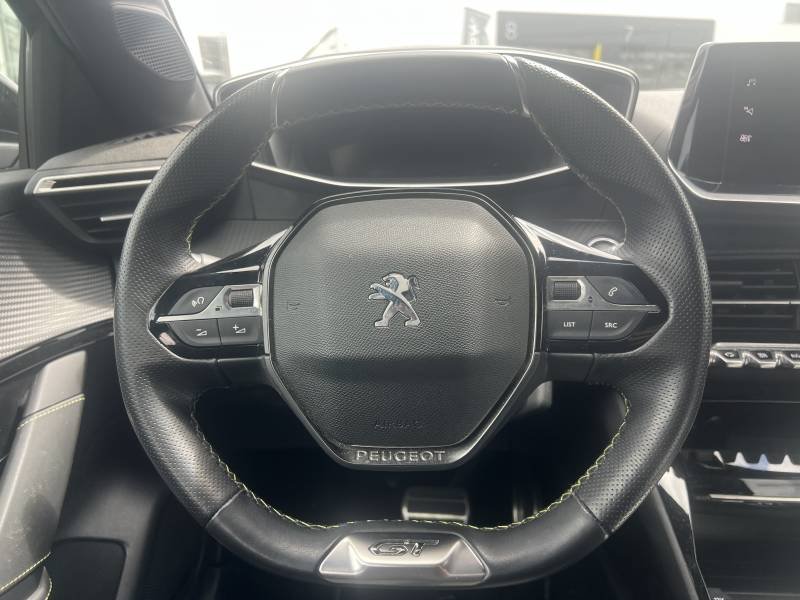 Peugeot 208 - Photo 24