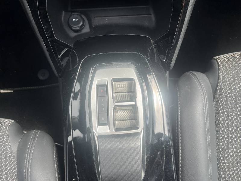 Peugeot 208 - Photo 25