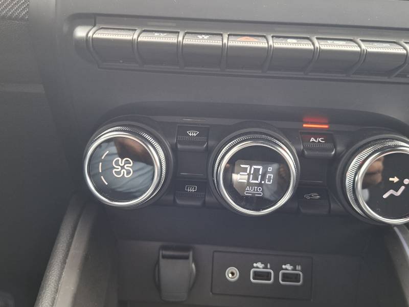 Renault Clio - Photo 17