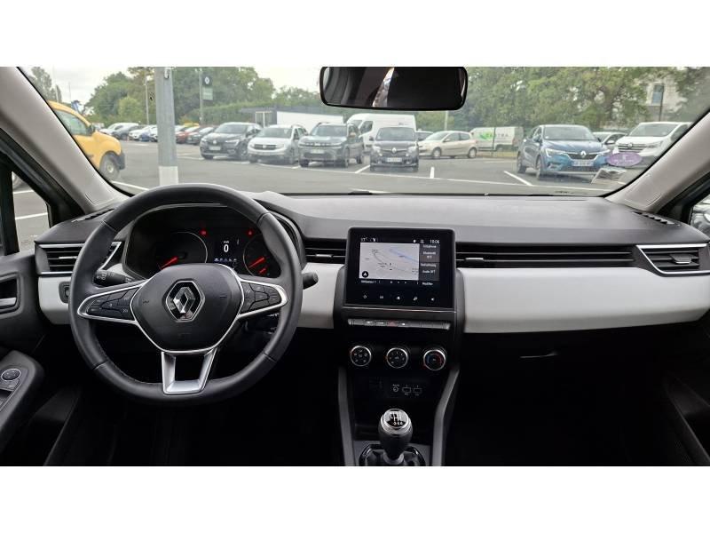 Renault Clio - Photo 10