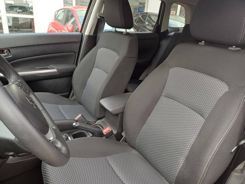 Suzuki Vitara - Photo 19