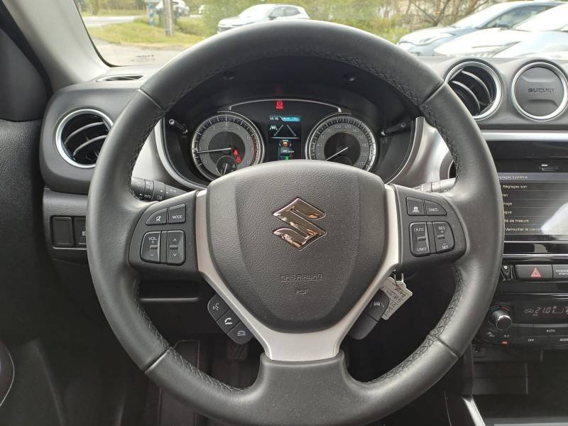 Suzuki Vitara - Photo 23