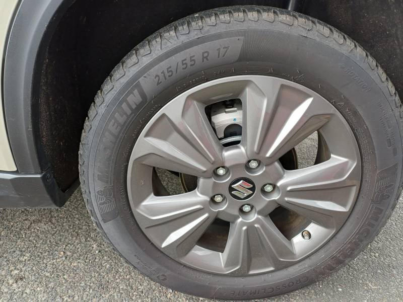 Suzuki Vitara - Photo 10
