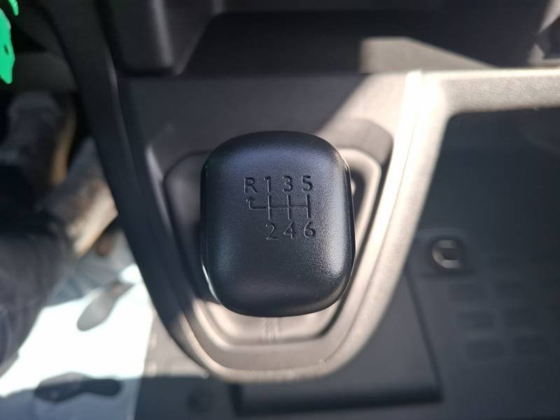 Peugeot Expert - Photo 18