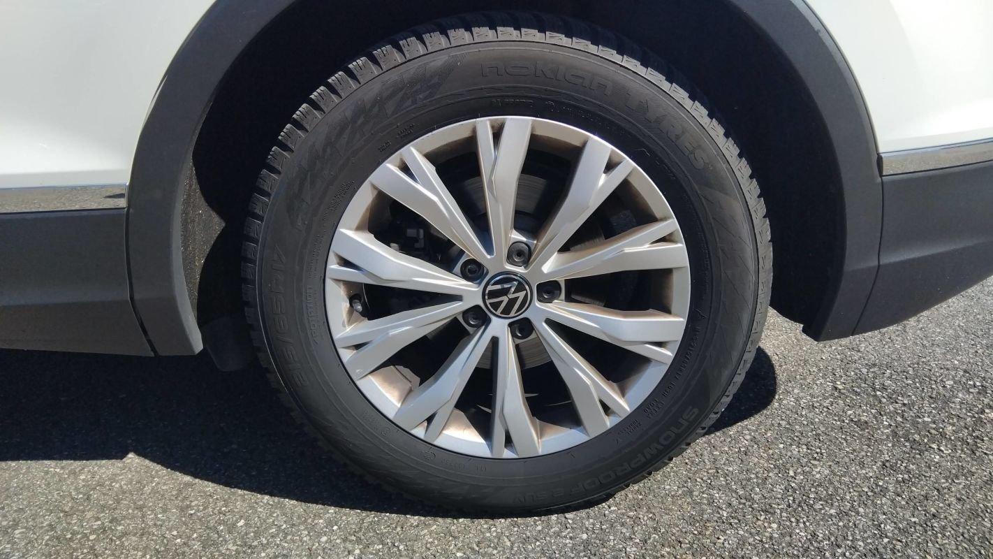 Volkswagen Tiguan - Photo 19