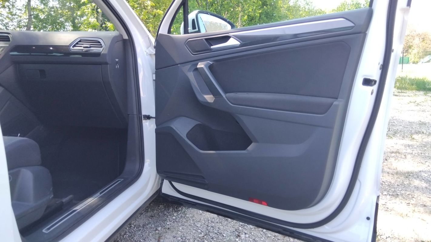 Volkswagen Tiguan - Photo 24