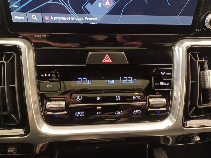 Kia Sorento - Photo 30