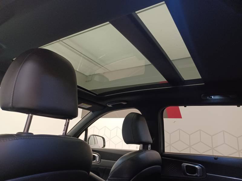 Kia Sorento - Photo 34