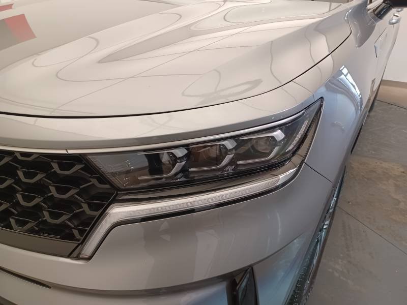 Kia Sorento - Photo 35