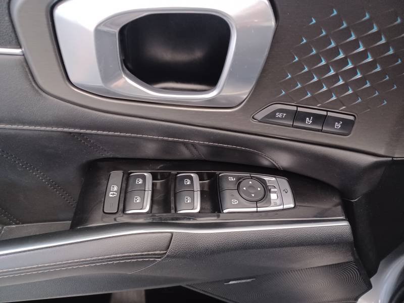 Kia Sorento - Photo 38