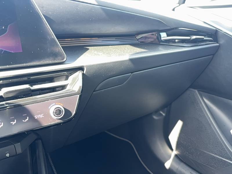 Kia Niro - Photo 28