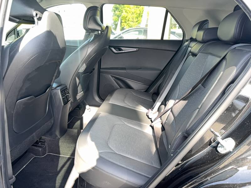 Kia Niro - Photo 33