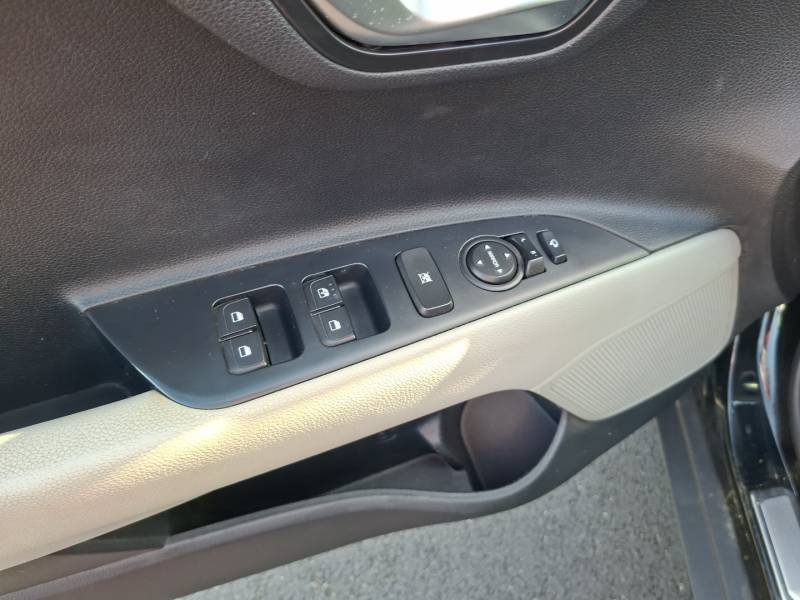 Kia Stonic - Photo 13
