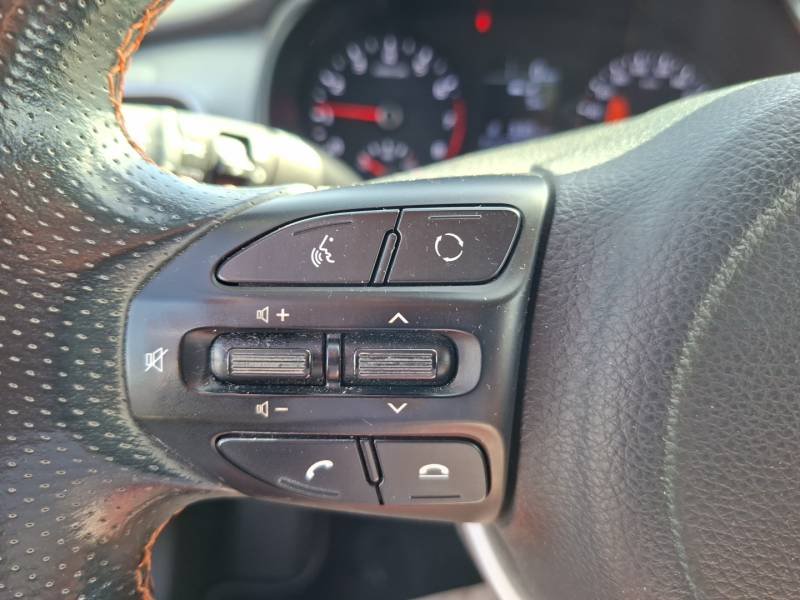 Kia Stonic - Photo 15