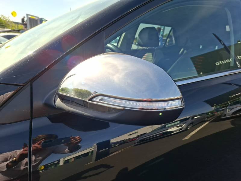 Kia Stonic - Photo 27
