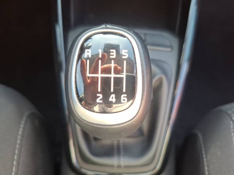 Kia Stonic - Photo 15
