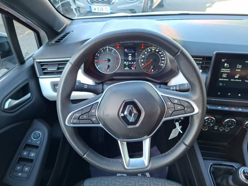 Renault Clio - Photo 13