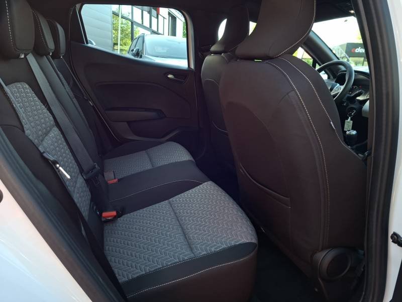Renault Clio - Photo 26