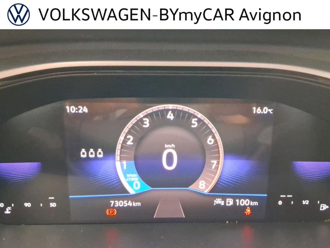 Volkswagen T-Roc - Photo 12