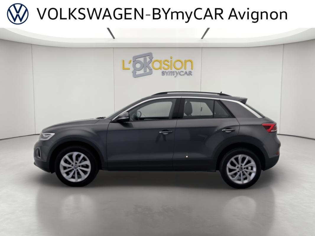 Volkswagen T-Roc - Photo 2