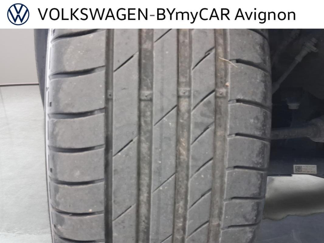 Volkswagen T-Roc - Photo 9