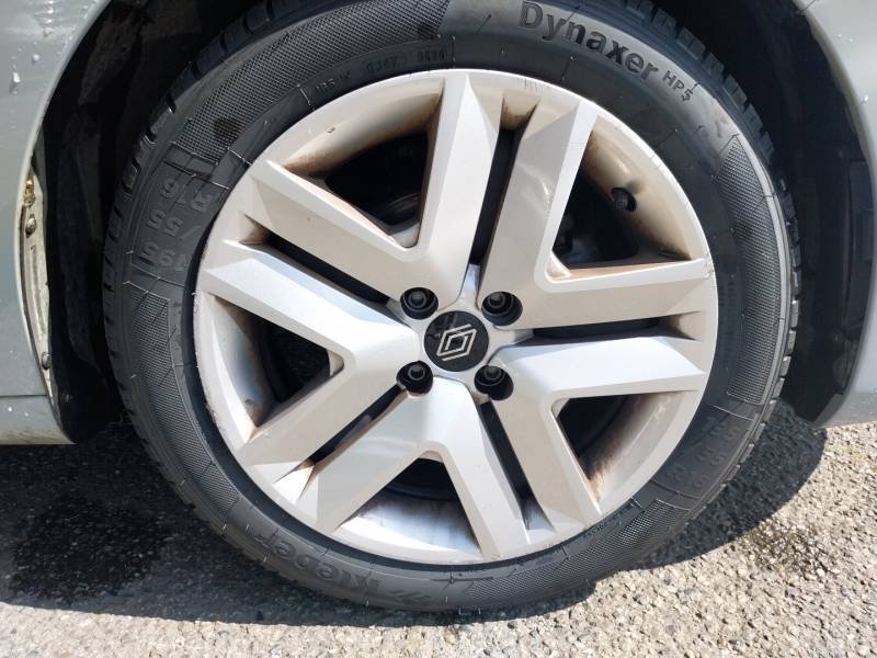 Renault Clio - Photo 18