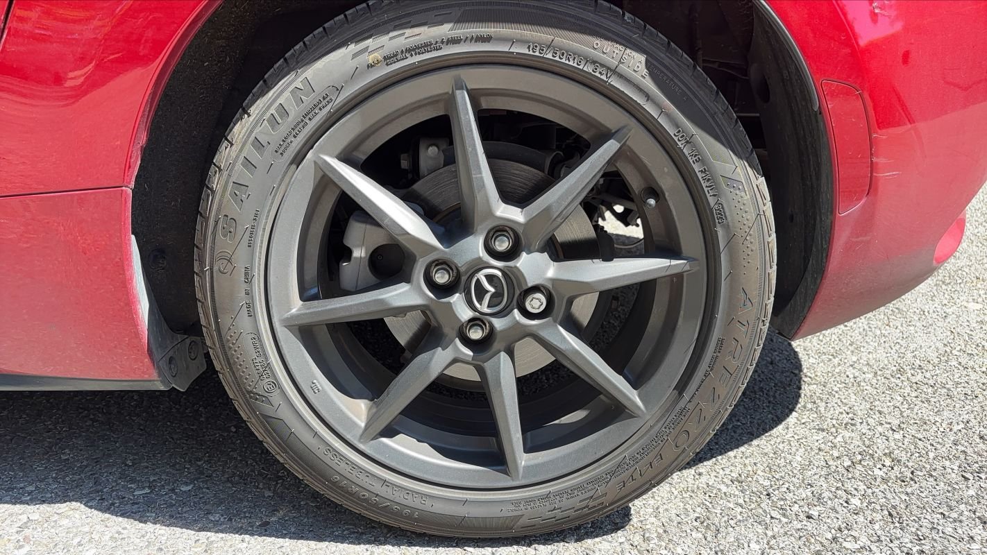 Mazda MX-5 - Photo 19