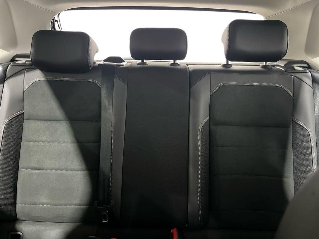 Volkswagen Polo - Photo 22