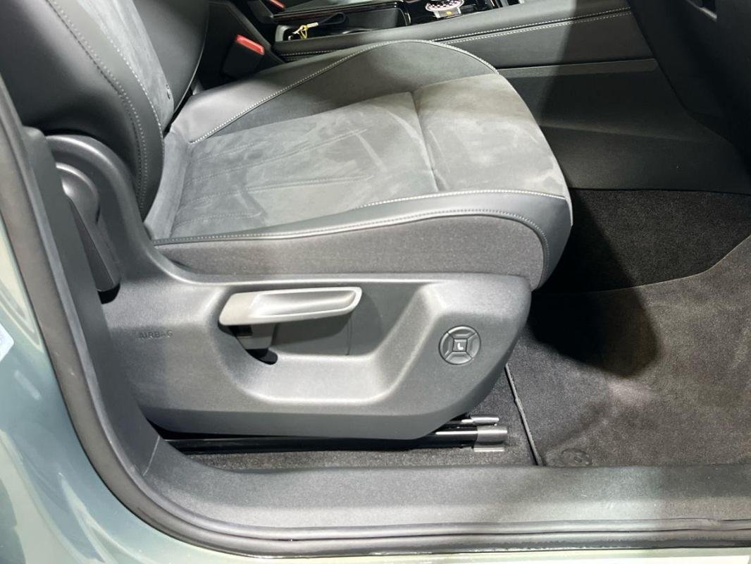 Volkswagen Tiguan - Photo 14