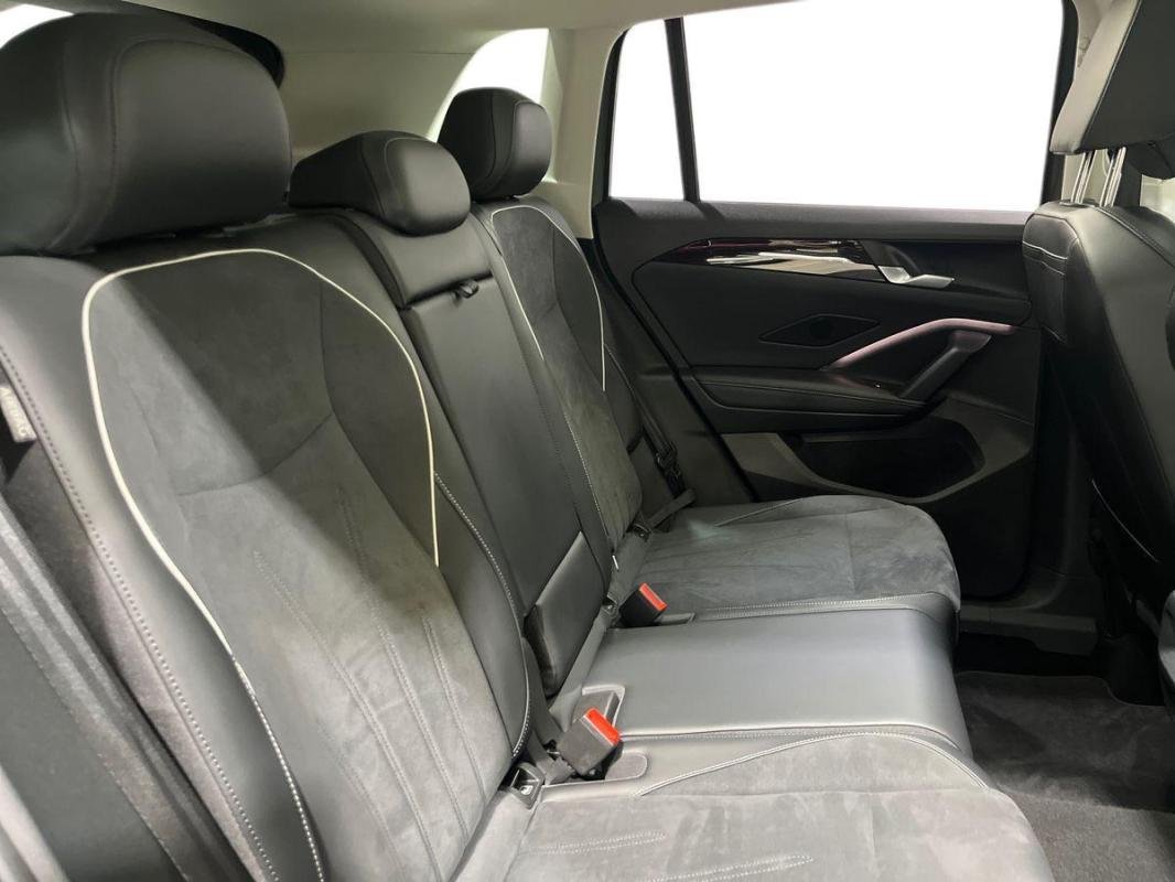 Volkswagen Tiguan - Photo 23