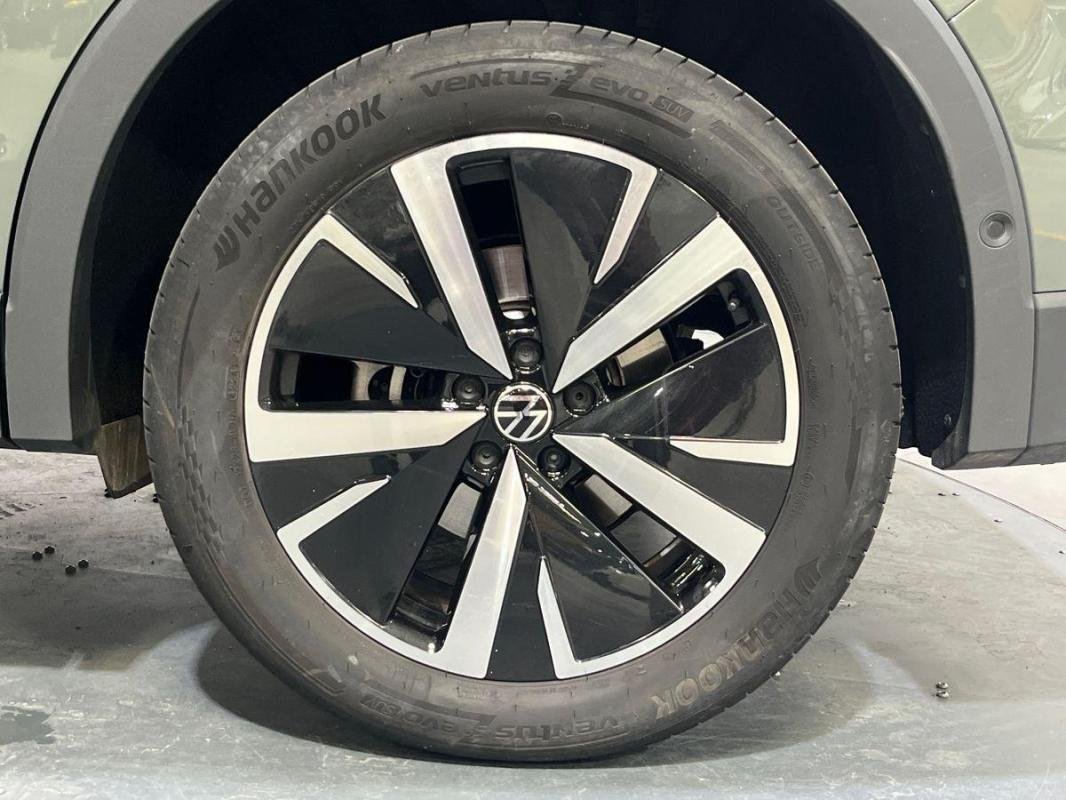Volkswagen Tiguan - Photo 28