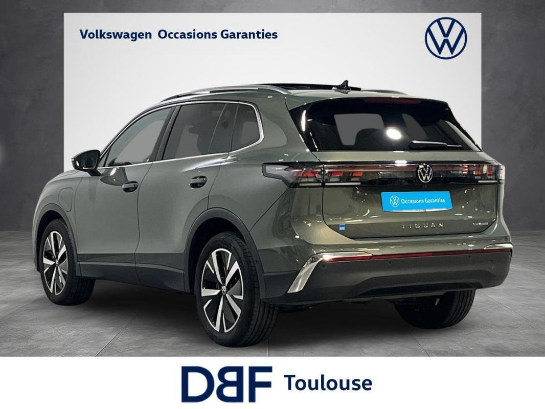 Volkswagen Tiguan - Photo 3