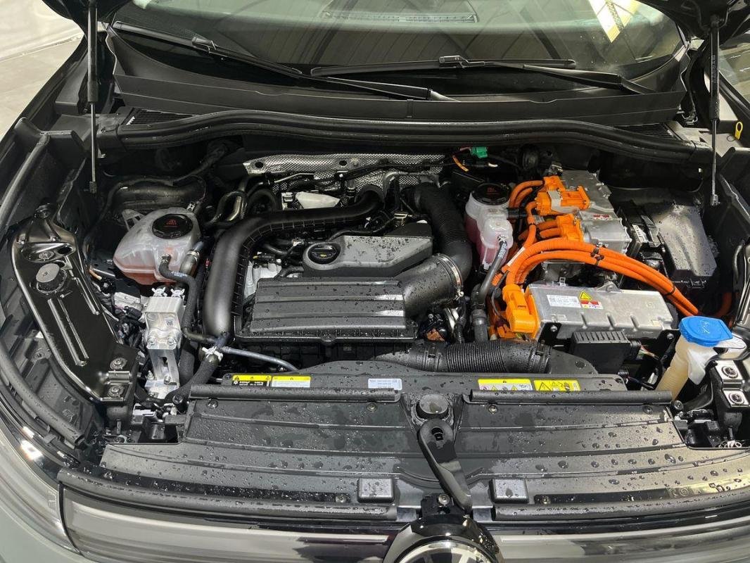 Volkswagen Tiguan - Photo 33