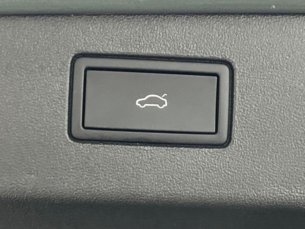 Volkswagen Tiguan - Photo 35