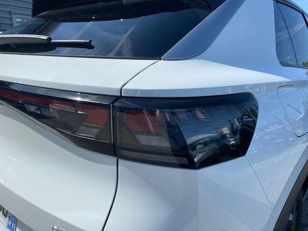 Volkswagen T-Roc - Photo 30